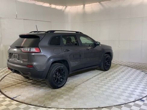 Used 2022 Jeep Cherokee Trailhawk w/ Sun, Sound & Nav Group image 8