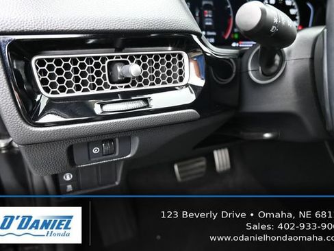 Used 2023 Honda Civic Sport image 27