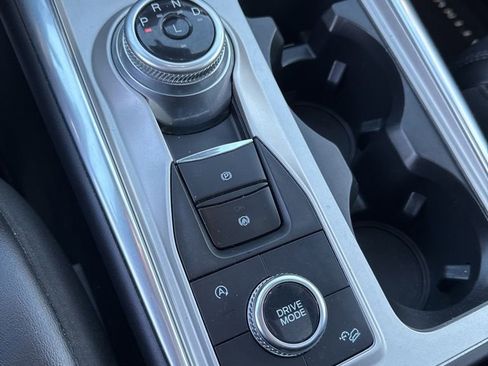 Used 2023 Ford Explorer Platinum w/ Technology Package image 23