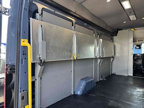 Used 2020 Ford Transit 250 148 High Roof Extended RWD image 12