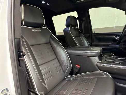 Used 2024 GMC Sierra 2500 AT4X image 64