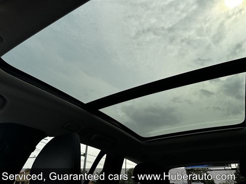 Used 2023 Volvo V60 B5 Cross Country Plus w/ Climate Package AWD/4WD image 35