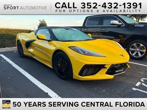 Used 2025 Chevrolet Corvette Stingray Convertible w/ 1LT RWD image 1