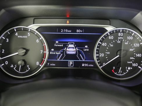 Used 2025 Nissan Sentra SV w/ SV Premium Package image 24