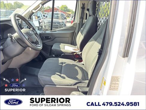 Used 2025 Ford Transit 250 Low Roof w/ Exterior Upgrade Package RWD image 16