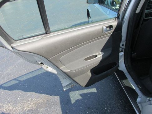 Used 2009 Chevrolet Cobalt LT image 19