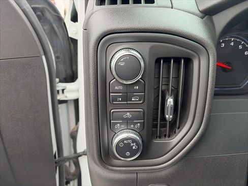 Used 2024 GMC Sierra 1500 Pro w/ Pro Value Package image 19