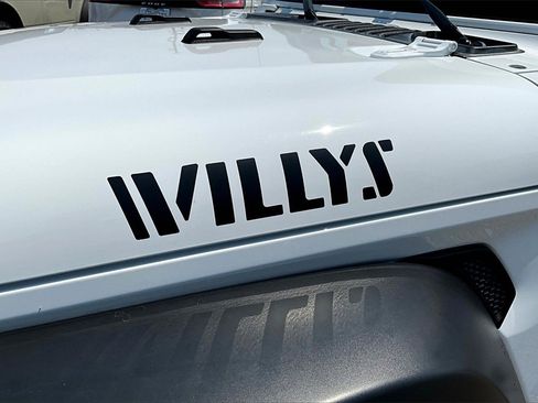 Used 2020 Jeep Wrangler Unlimited Willys image 8