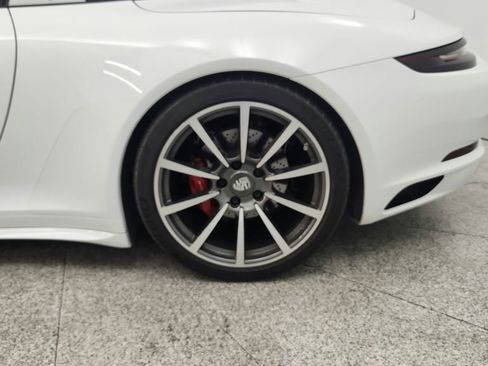 Used 2017 Porsche 911 Targa 4S AWD/4WD image 21