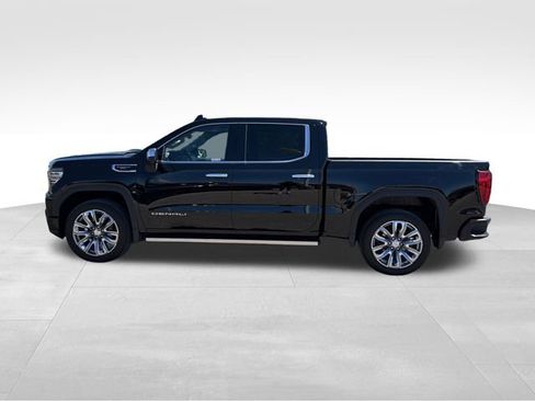 Used 2023 GMC Sierra 1500 Denali w/ Denali Reserve Package AWD/4WD image 4