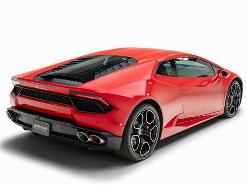Used 2016 Lamborghini Huracan LP 580-2 RWD image 6