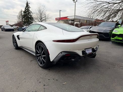 Used 2019 Aston Martin V8 Vantage Coupe image 8