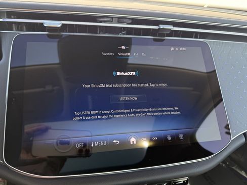 Used 2025 Mercedes-Benz E 350 Sedan image 12