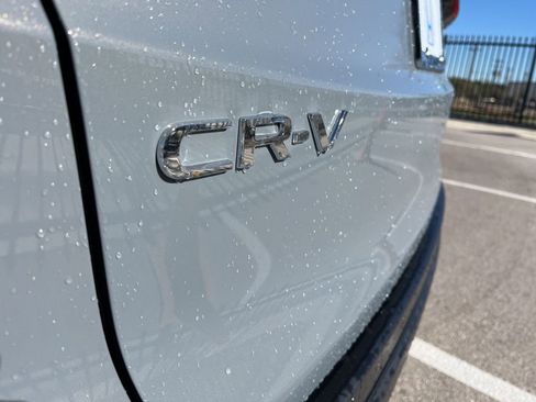 Used 2026 Honda CR-V EX-L image 8