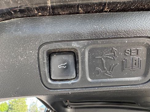 Used 2023 Ford Expedition Max XLT AWD/4WD image 22