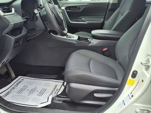 Used 2019 Toyota RAV4 LE w/ All Weather Liner Package AWD/4WD image 16