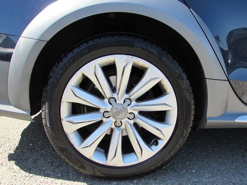 Used 2016 Audi A4 Premium Plus w/ Technology Package AWD/4WD image 22