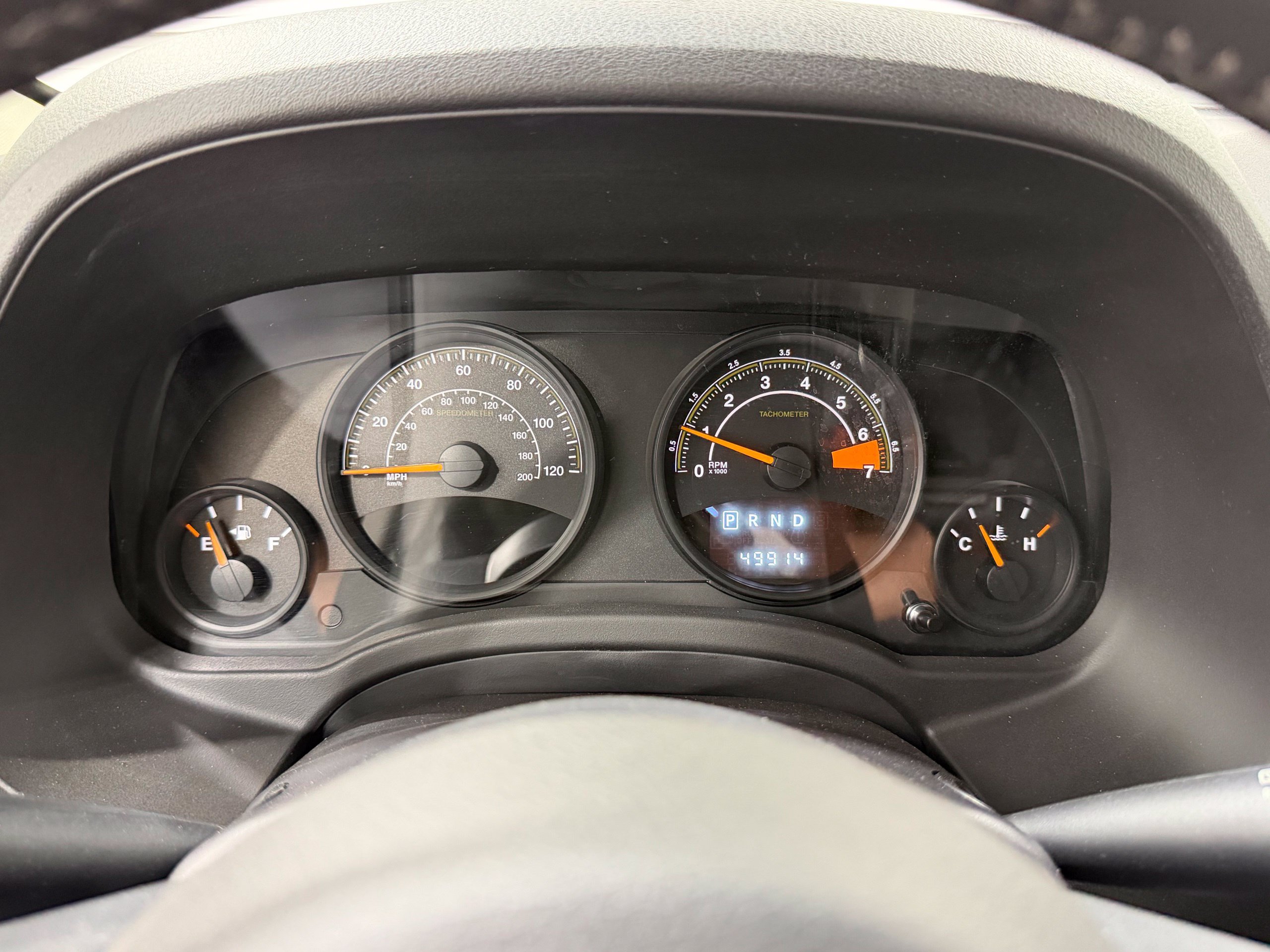 Used 2015 Jeep Patriot Latitude FWD image 36