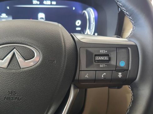 Certified 2025 INFINITI QX60 Sensory AWD/4WD image 15