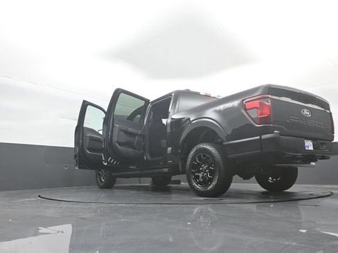 New 2026 Ford F150 XLT w/ XLT Black Appearance Package AWD/4WD image 41