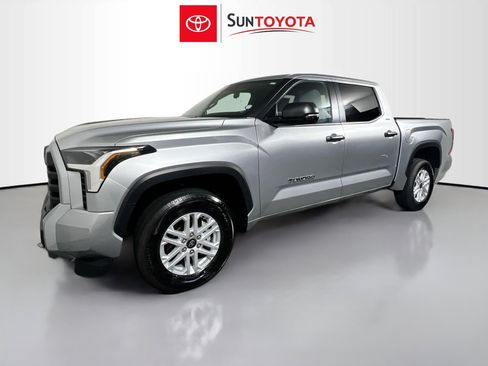 Used 2025 Toyota Tundra SR5 image 9