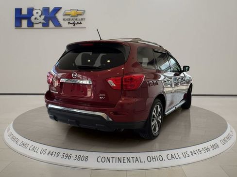 Used 2017 Nissan Pathfinder SV AWD/4WD image 6