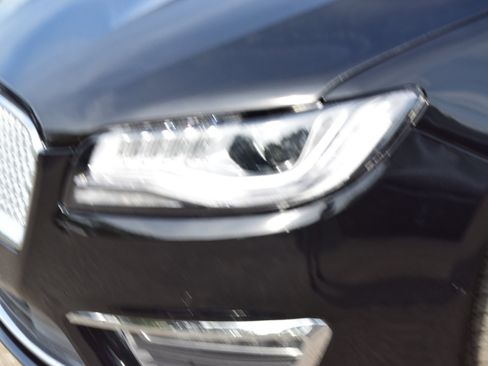 Used 2020 Lincoln MKZ Reserve image 11