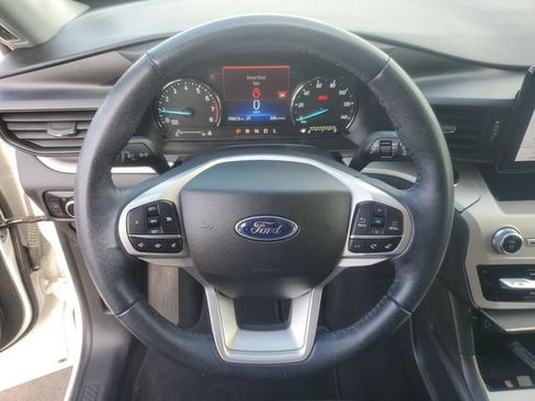 Certified 2023 Ford Explorer XLT AWD/4WD image 16