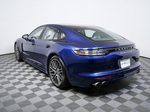 Certified 2022 Porsche Panamera Turbo S image 3