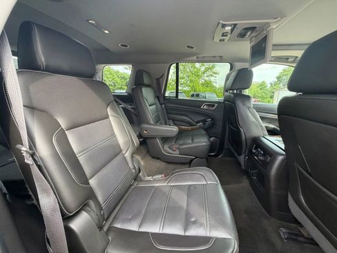 Used 2015 GMC Yukon Denali w/ Open Road Package AWD/4WD image 8