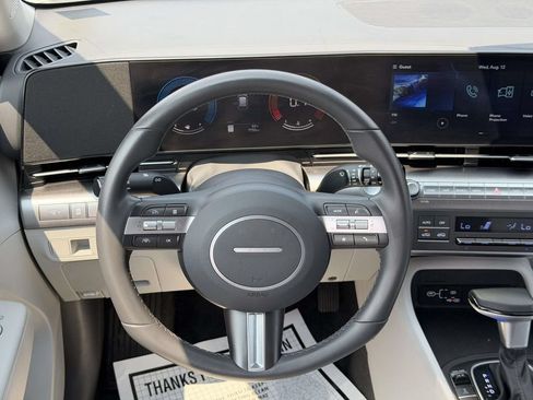 Certified 2025 Hyundai Kona SEL AWD/4WD image 15