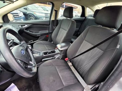 Used 2018 Ford Focus SE image 10