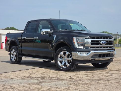 Used 2021 Ford F150 Lariat w/ Equipment Group 502A High AWD/4WD image 2