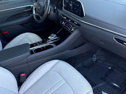 Used 2020 Hyundai Sonata Limited w/ Cargo Package image 16