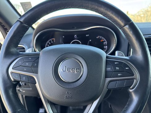 Used 2021 Jeep Grand Cherokee Limited X image 14