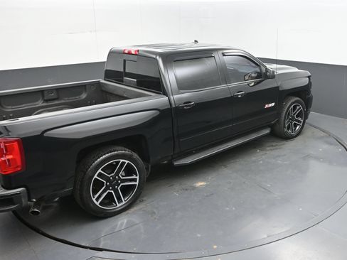 Used 2018 Chevrolet Silverado 1500 LTZ Z71 w/ LTZ Plus Package AWD/4WD image 33