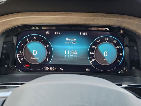 New 2026 Volkswagen Atlas SE image 11