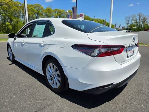 Used 2024 Toyota Camry LE FWD image 5