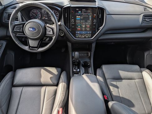Certified 2025 Subaru Ascent Bronze Edition AWD/4WD image 10