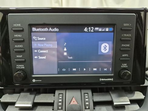 Used 2020 Toyota RAV4 XLE Premium AWD/4WD image 20