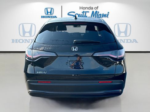 Certified 2026 Honda HR-V LX image 6