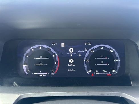 Used 2024 Toyota Tacoma TRD Off-Road image 17