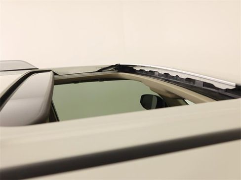 Used 2022 Toyota 4Runner Limited image 24