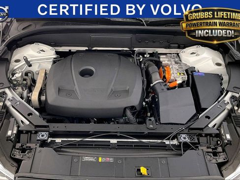 Used 2025 Volvo XC60 T8 Plus w/ Protection Package Premier AWD/4WD image 13