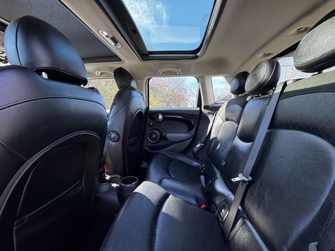 Used 2015 MINI Cooper S image 14