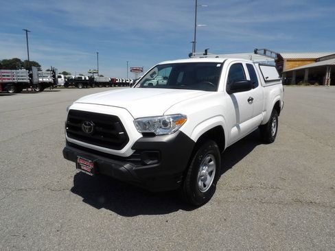 Used 2022 Toyota Tacoma SR RWD image 58