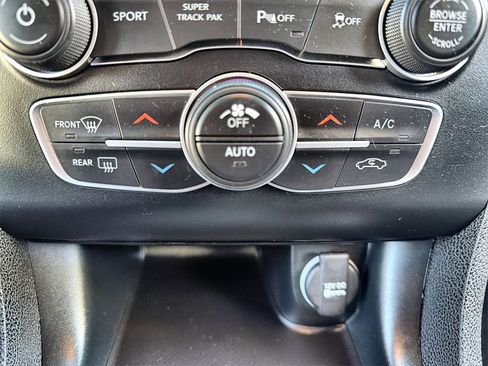 Certified 2023 Dodge Charger R/T w/ Navigation & Travel Group image 17