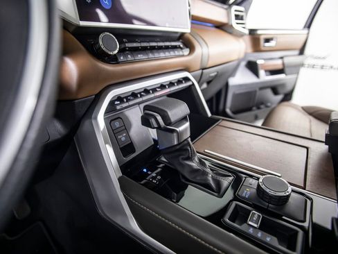 Used 2024 Toyota Tundra 1794 Edition image 32