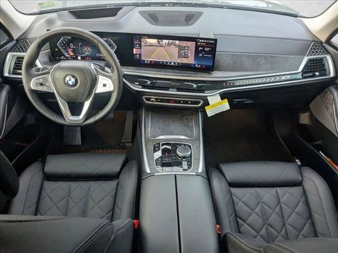 New 2026 BMW X7 xDrive40i image 15