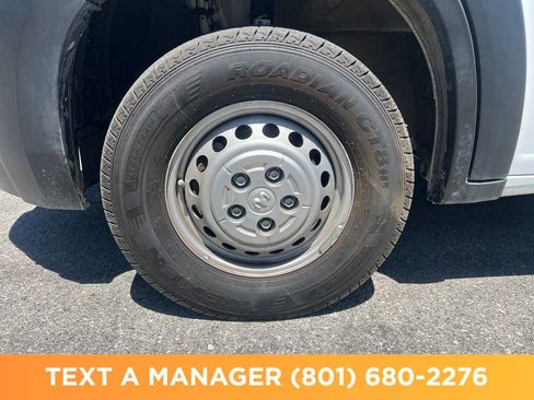 Used 2025 RAM ProMaster 3500 w/ Convenience Group FWD image 9